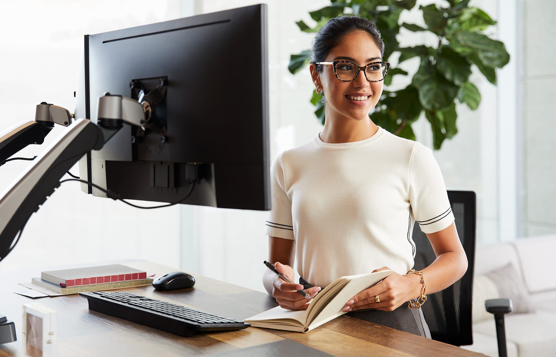 Electric Standing Desk 48x30 Sit To Stand Adjustable Desk Vari