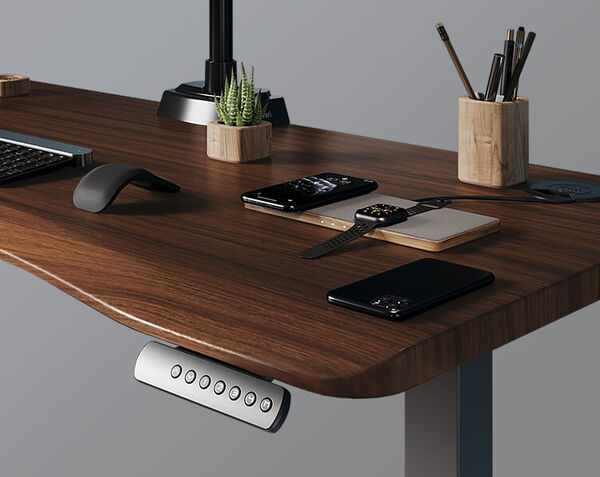Control panel shows buttons for programmable height settings