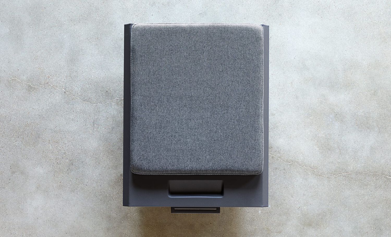Vari storage seat top view