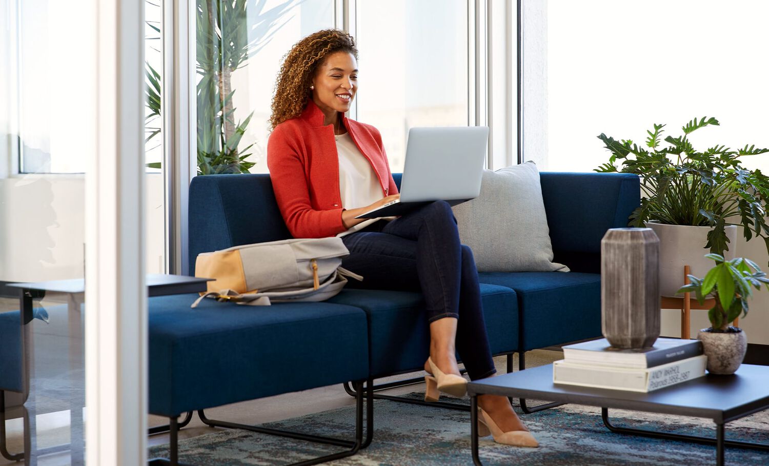 employees using a collaboratve workspace