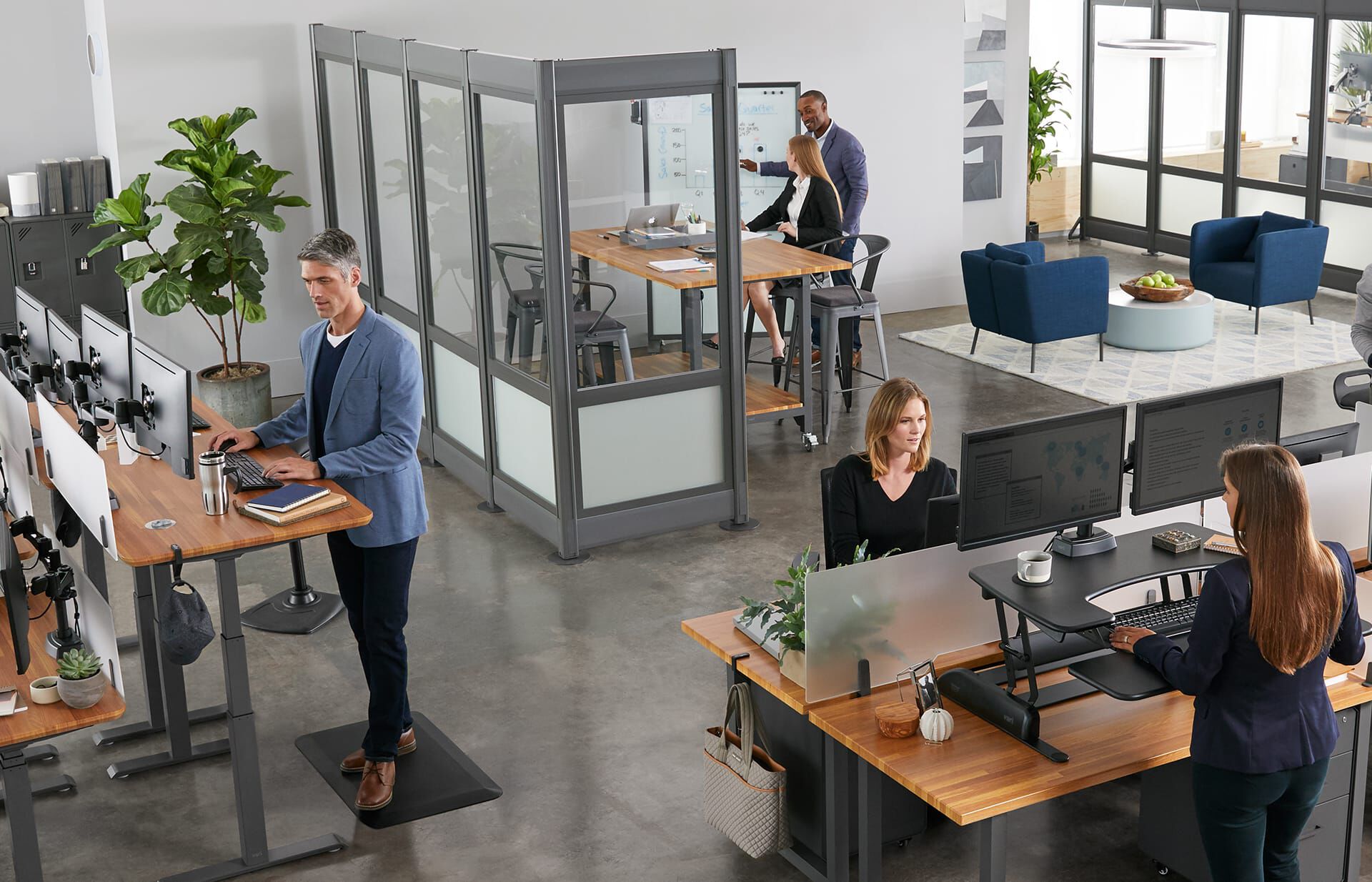 Individuals in office with Vari products