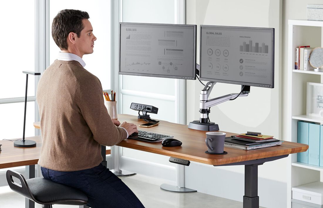 Power Hub Desk Power Outlet Vari®