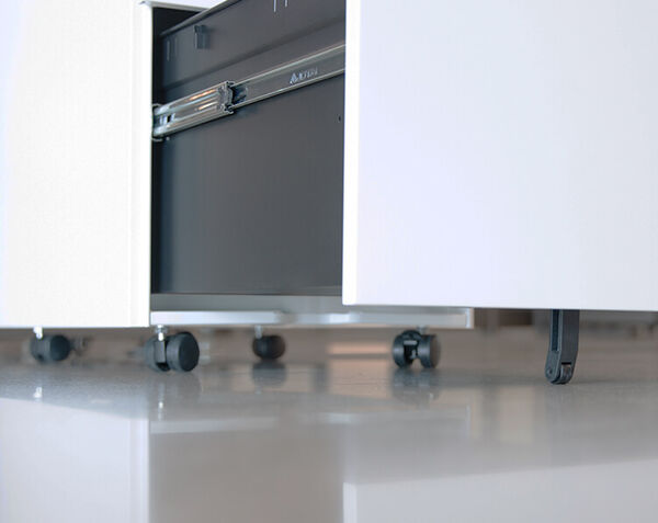 roll-and-lock casters shown
