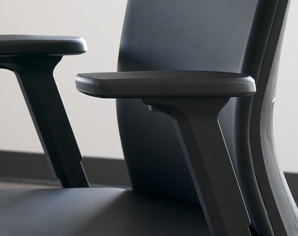 Vari Executive Task Chairs' adjustable armrests