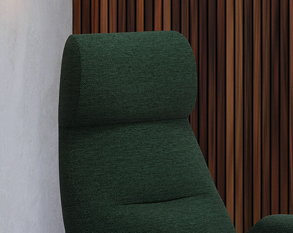 front view of the durable polyester fabric lounge chair