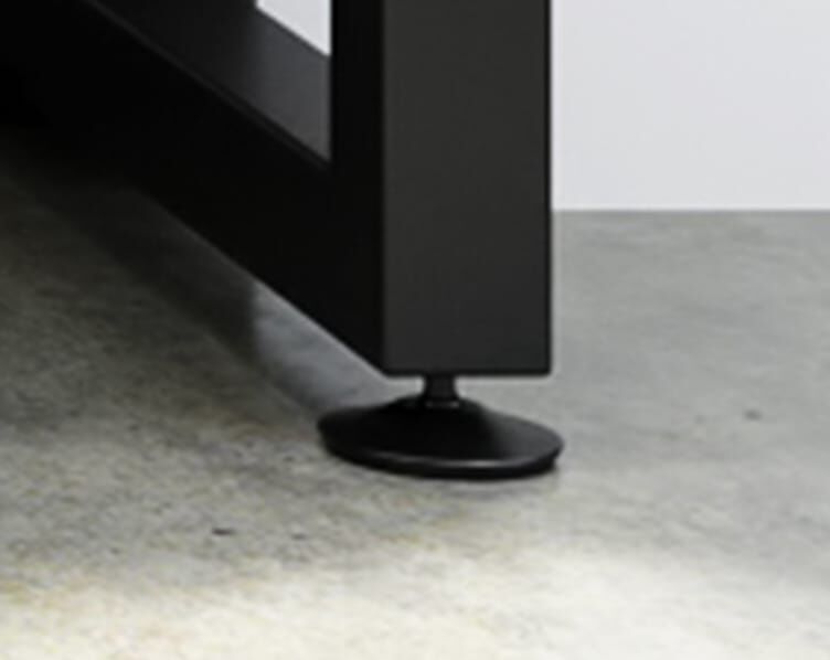 Vari locker stand footpad