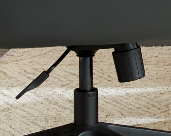 closeup view of height adjustment lever