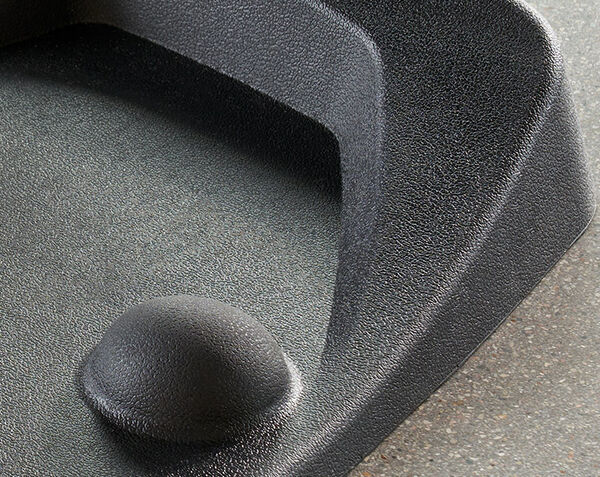 close view of the edge of the activemat
