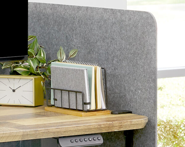 vari felt panel light grey felt seen up close
