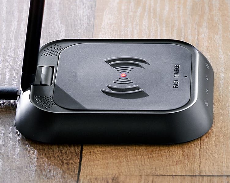 base shown without phone, with texturized upper and fast charge indicator light