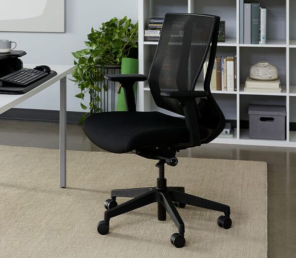Vari task chair in office