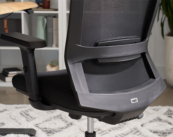 closeup of vari essential task chair seat