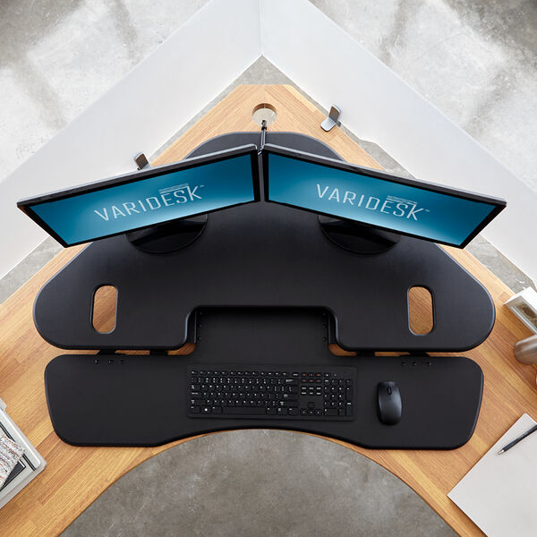We've made it easy to adjust your desktop throughout the day with a spring-assisted lift feature.