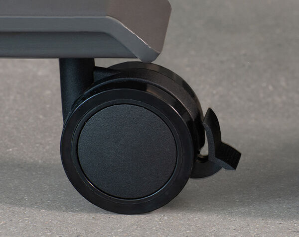 casters on the mobile media station