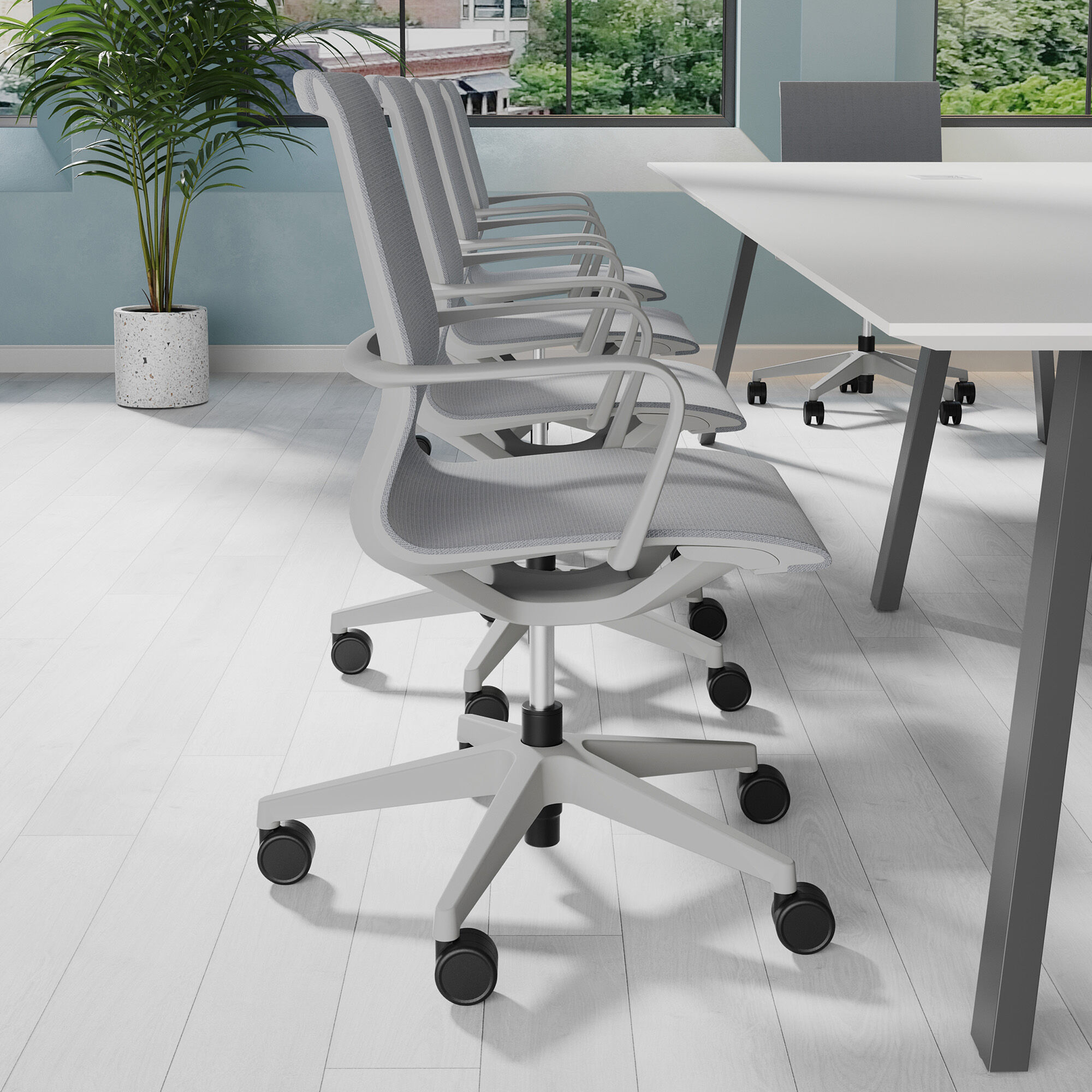 Studio Chair - Thumbnail 3