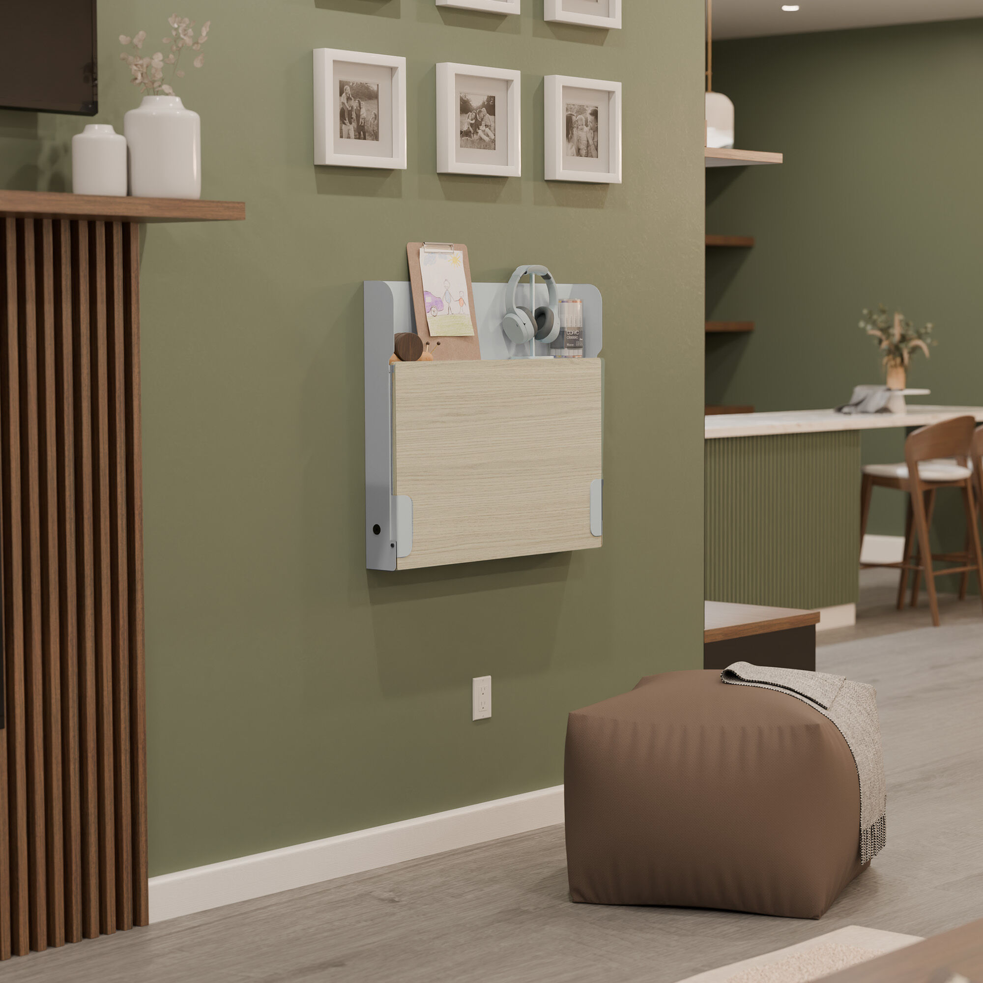 Hide-Away Desk - Thumbnail 3