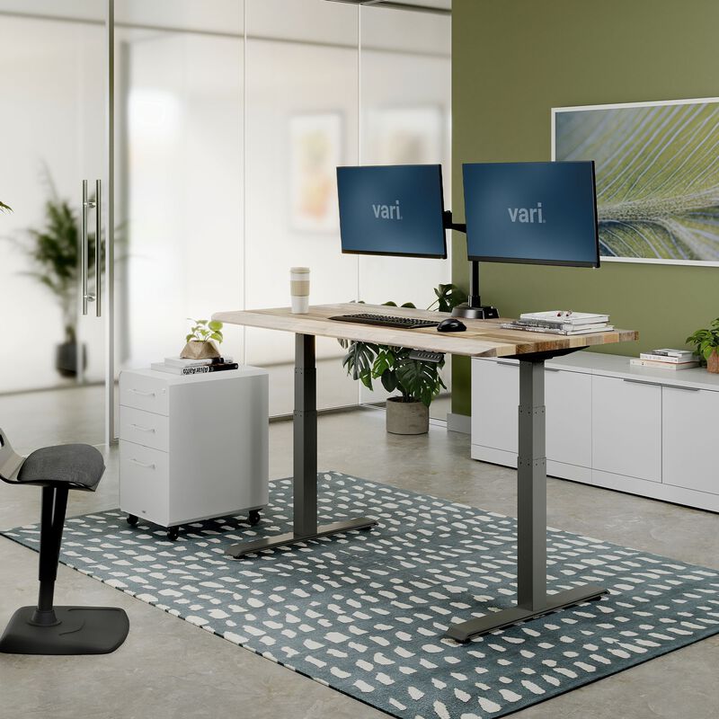 Höhenverstellbarer Tisch im Homeoffice