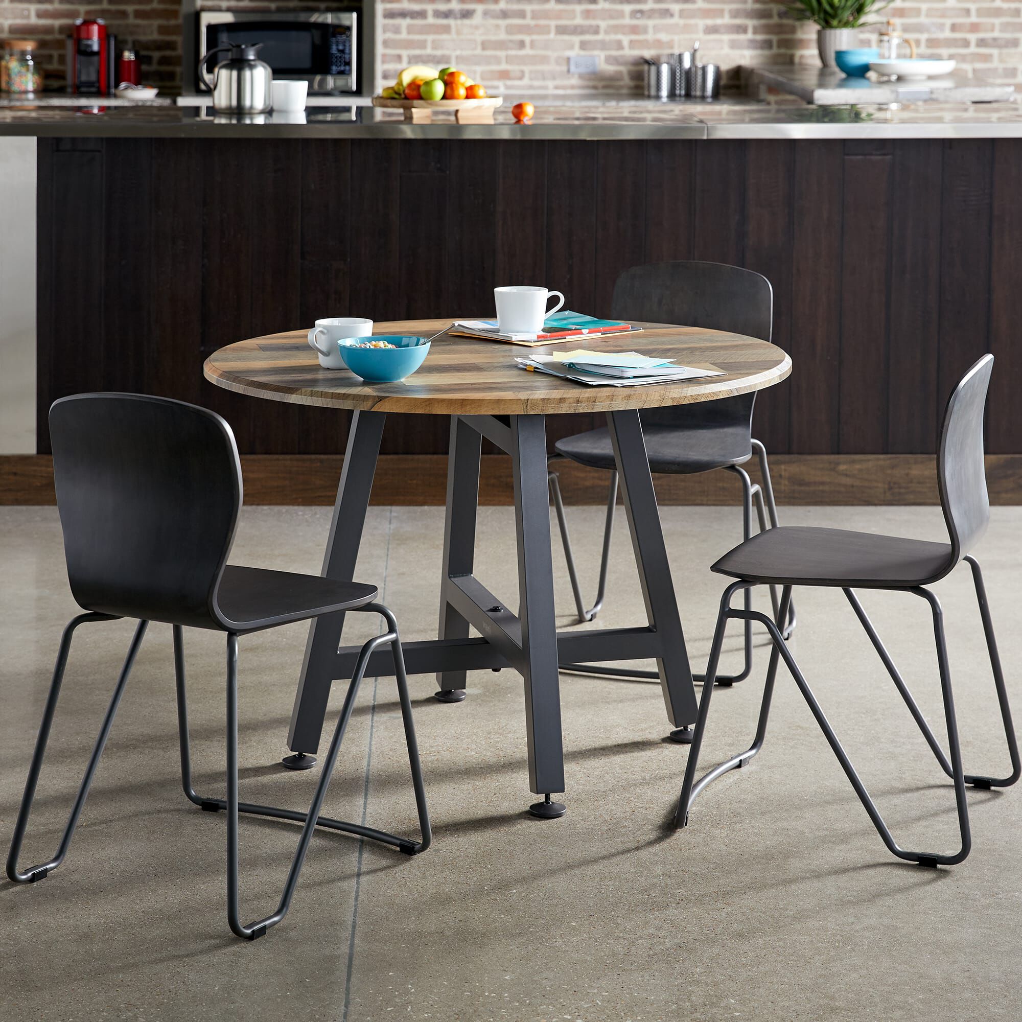 Small round cafe deals table and chairs