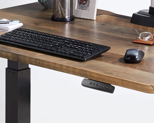Control panel shows buttons for four programmable height settings