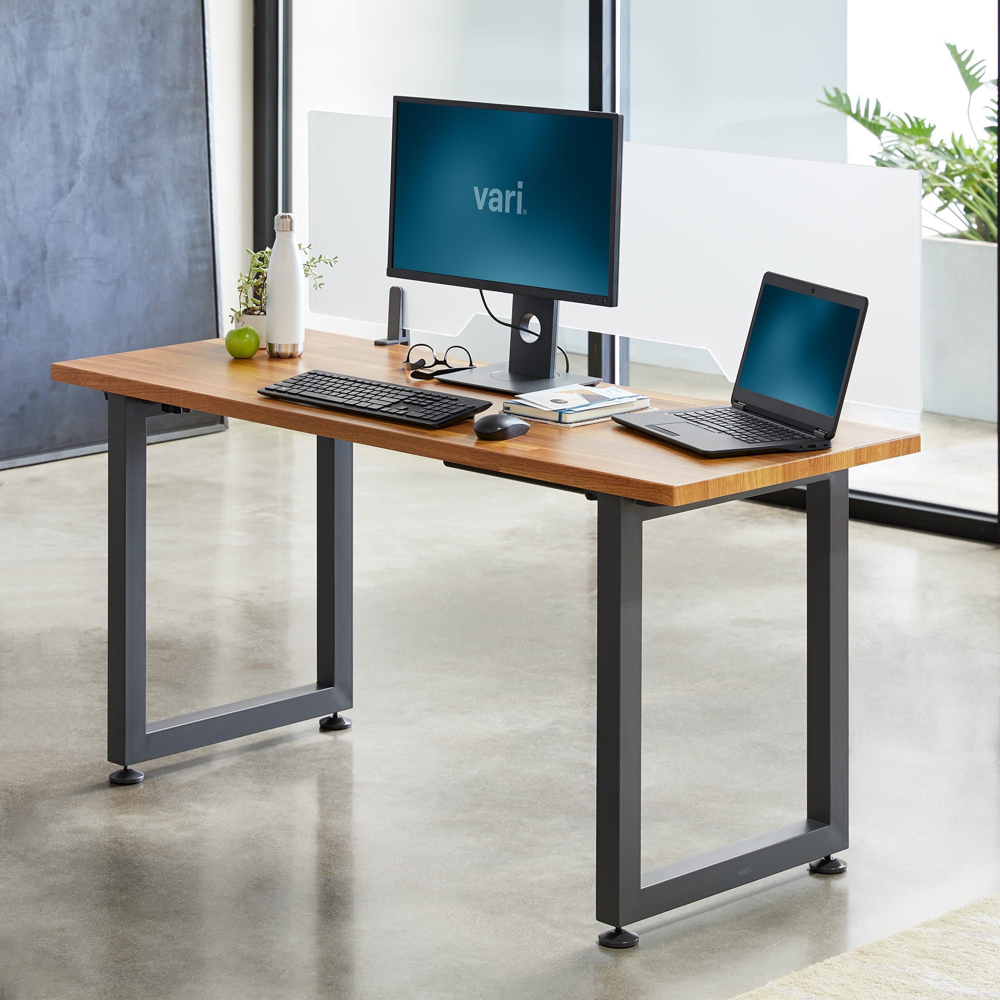 Vari Table 60W Computer Desk, Butcher Block/Slate